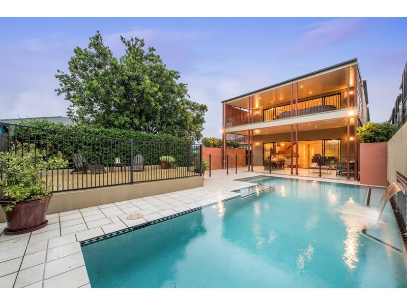 203 Agnew Street, Morningside QLD 4170