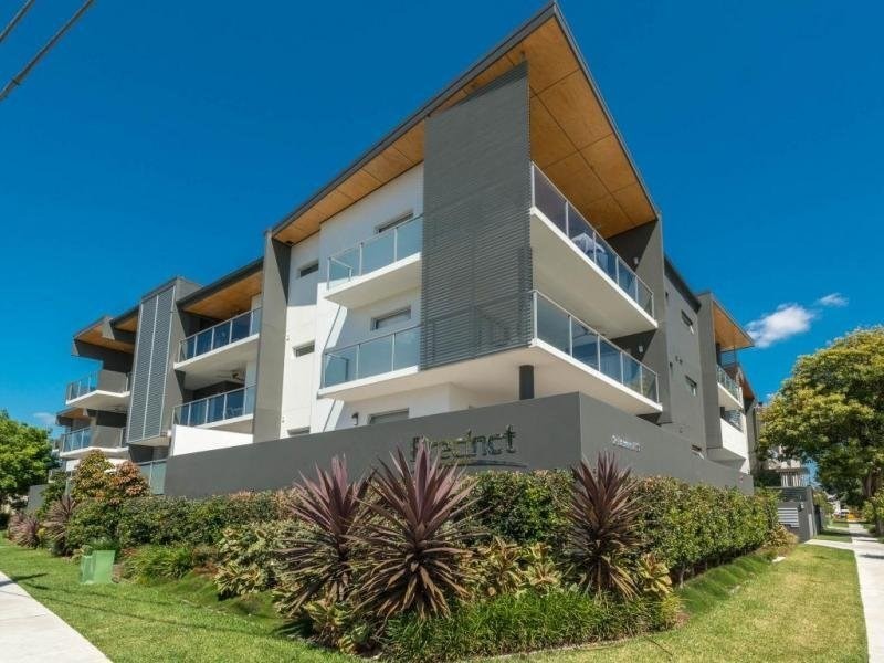 6/2 Barramul Street, Bulimba QLD 4171