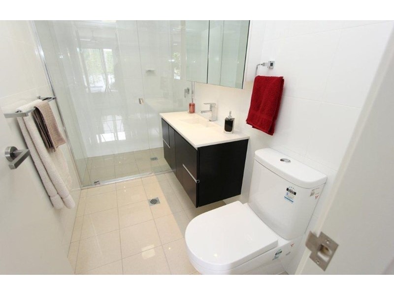 6/2 Barramul Street, Bulimba QLD 4171