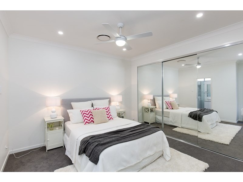 70b Riding Road, Hawthorne QLD 4171