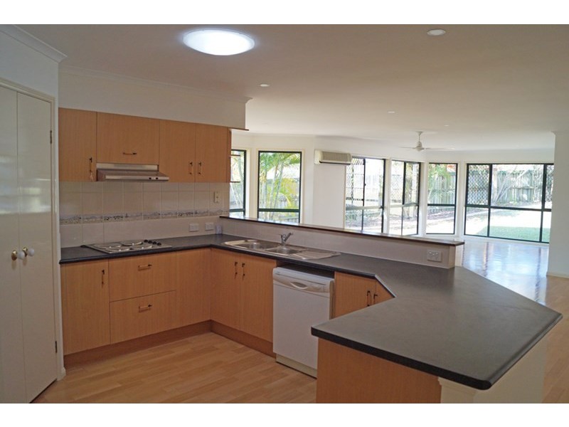 22 Cotswold Street, Wishart QLD 4122