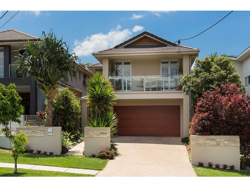 30 Melbourne Avenue, Camp Hill QLD 4152