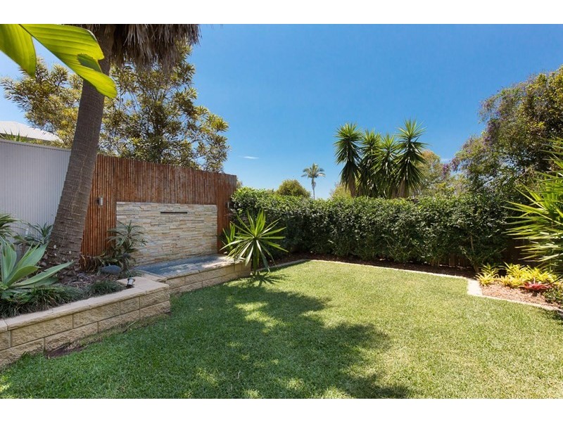 30 Melbourne Avenue, Camp Hill QLD 4152