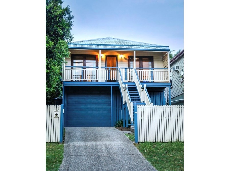 198 Cliveden Avenue, Corinda QLD 4075