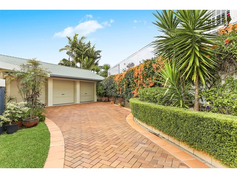 1 Pine Mountain Court, Carina Heights QLD 4152