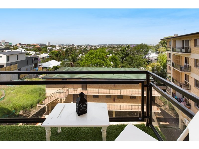 28/2 Gertrude Street, Highgate Hill QLD 4101