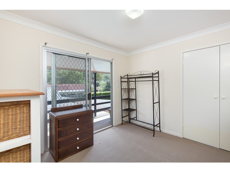 151 Samuel Street, Camp Hill QLD 4152