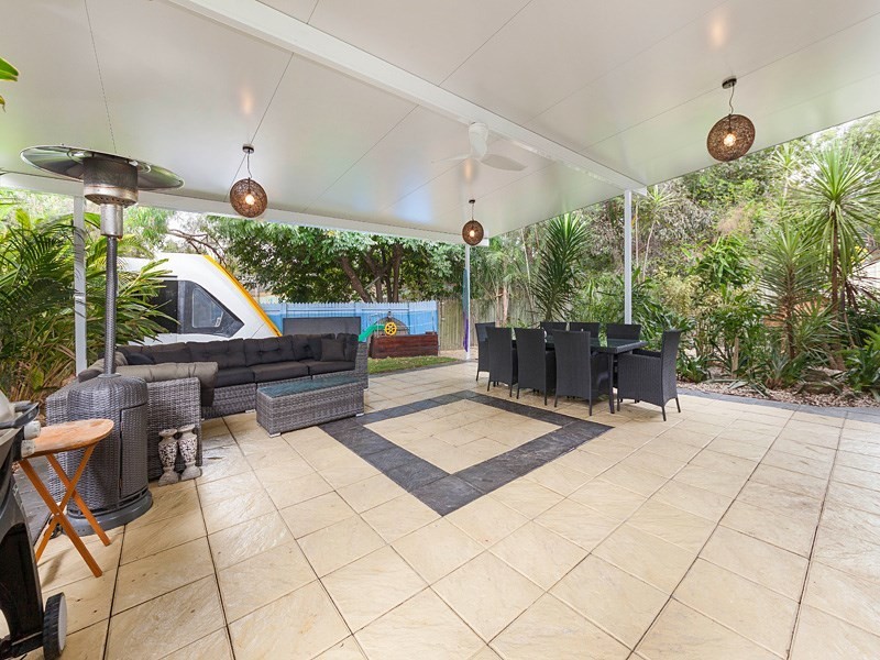 10 Langham Street, Tarragindi QLD 4121