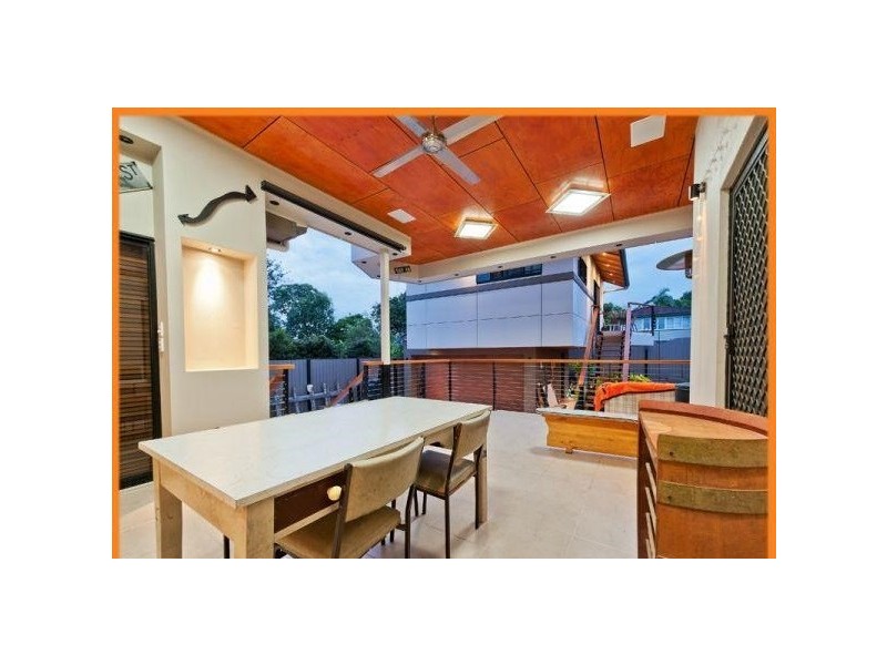 32 Clausen Street, Mount Gravatt East QLD 4122