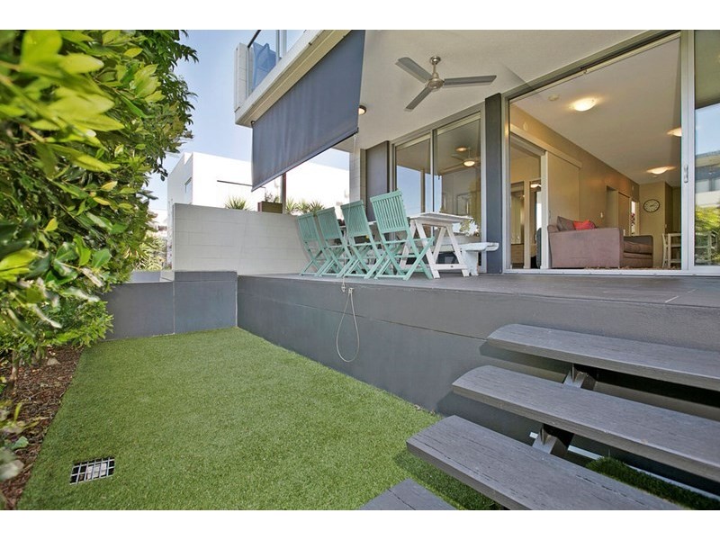 11/18 Riverbend Place, Bulimba QLD 4171