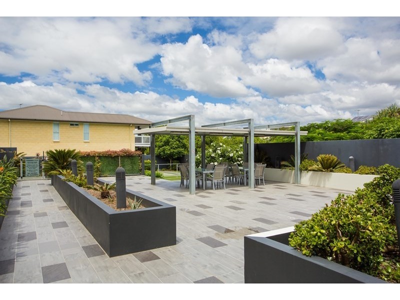 11/18 Riverbend Place, Bulimba QLD 4171