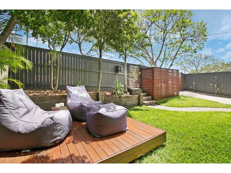 10 Leura Avenue, Hawthorne QLD 4171