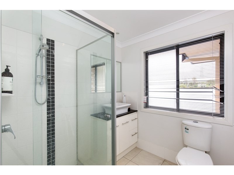 5 Village Circuit, Murarrie QLD 4172