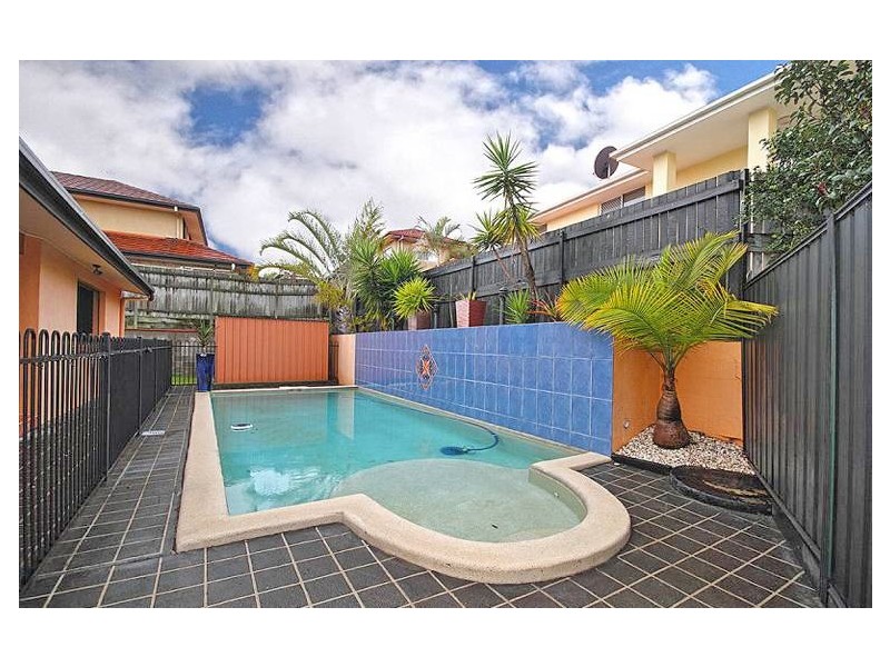 3 Chichester Court, Carindale QLD 4152