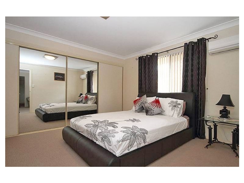 3 Chichester Court, Carindale QLD 4152