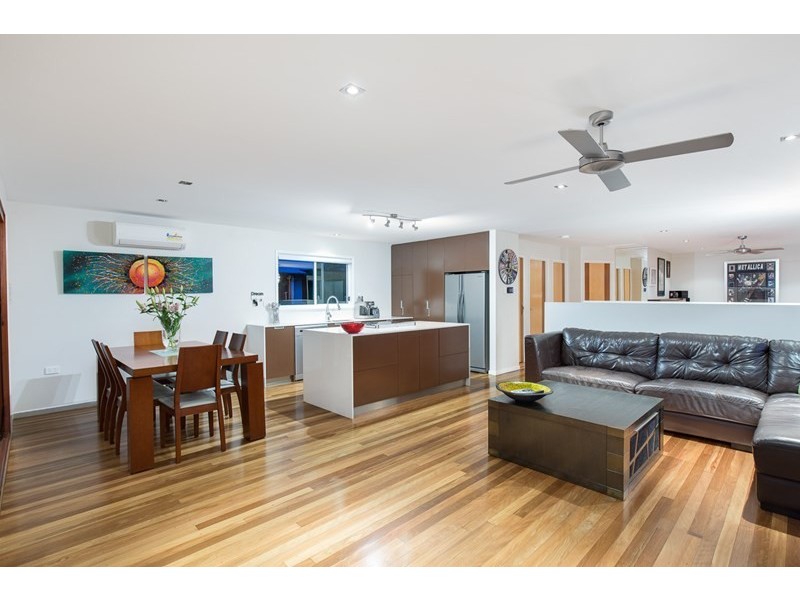 130 Besham Parade, Wynnum QLD 4178