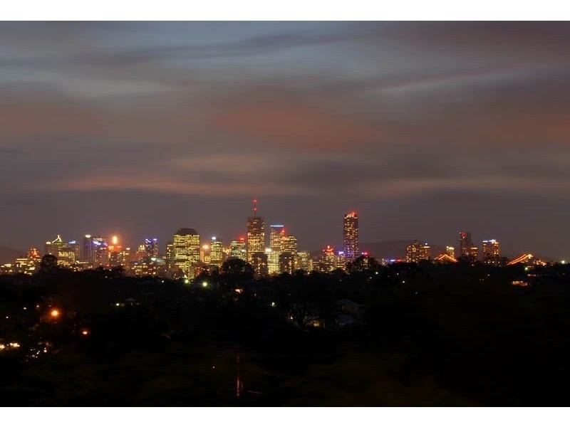 16 Russell Avenue, Norman Park QLD 4170