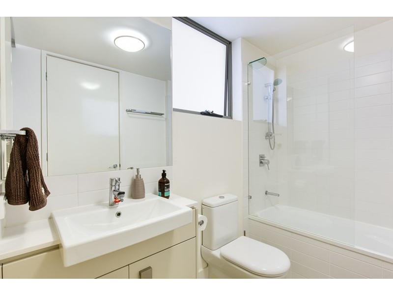 36/44 Addison Avenue, Bulimba QLD 4171