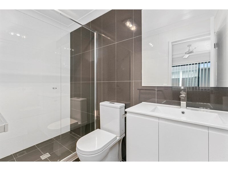 2/41 East Street, Camp Hill QLD 4152