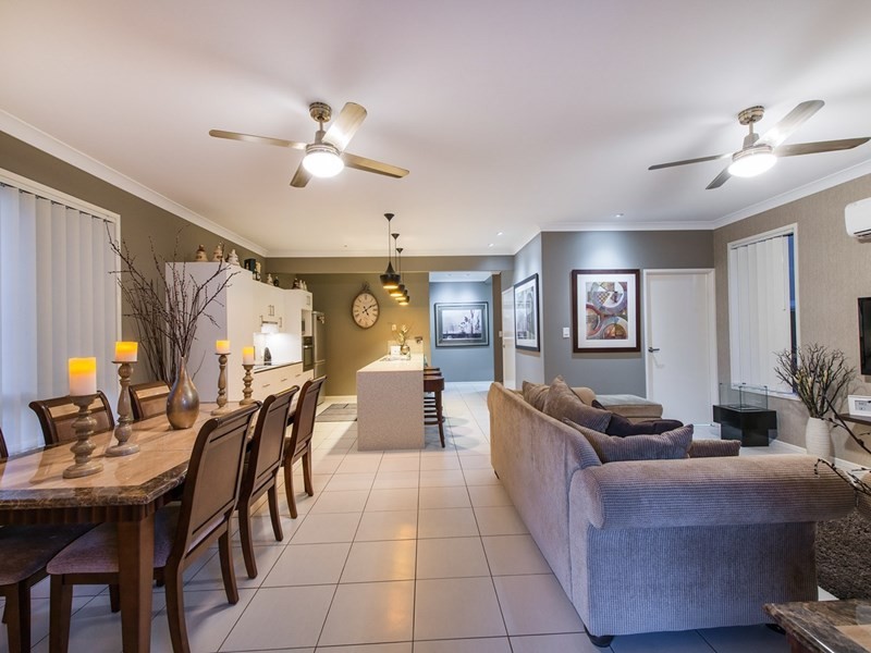 174 Barrack Road, Cannon Hill QLD 4170