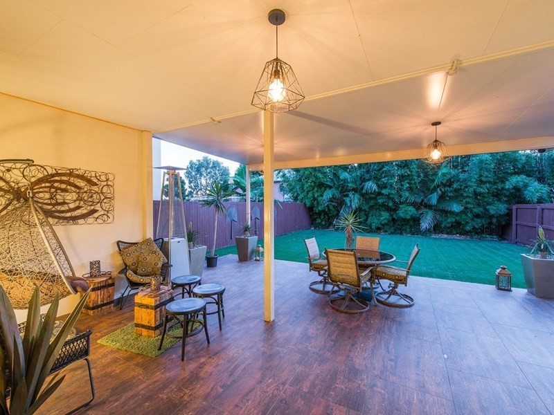 174 Barrack Road, Cannon Hill QLD 4170