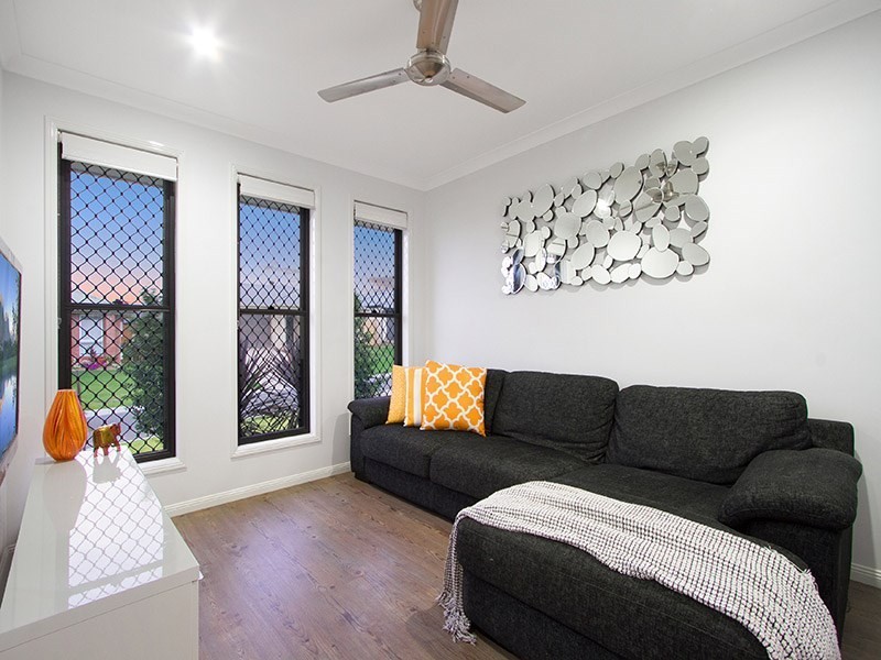 10 Riverstone Avenue, Logan Reserve QLD 4133