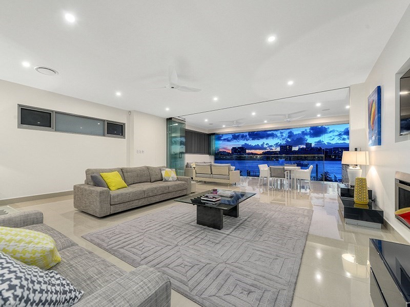 36 Quay Street, Bulimba QLD 4171
