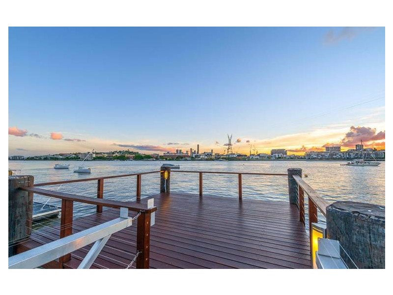 36 Quay Street, Bulimba QLD 4171