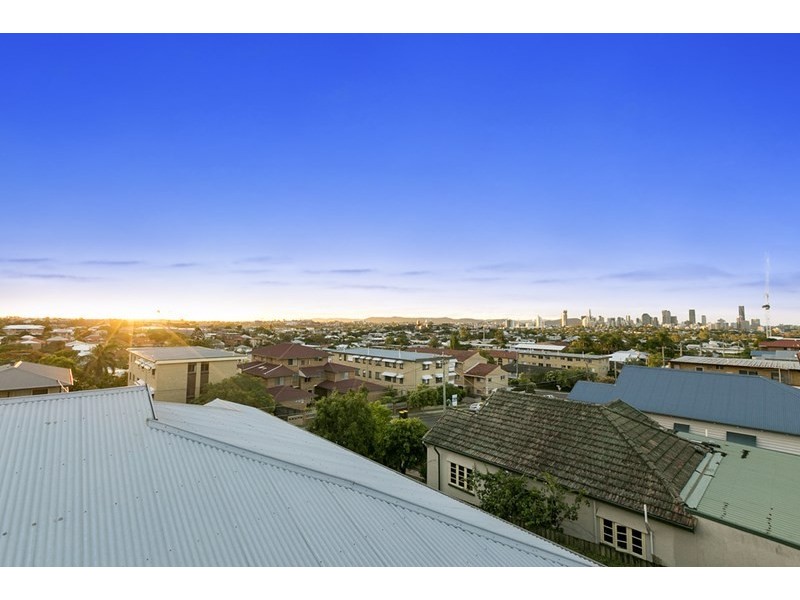 52B Amelia Street, Coorparoo QLD 4151