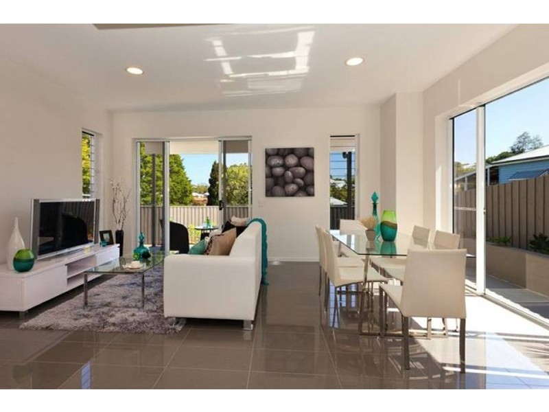 1/24 Bindaree Street, Greenslopes QLD 4120