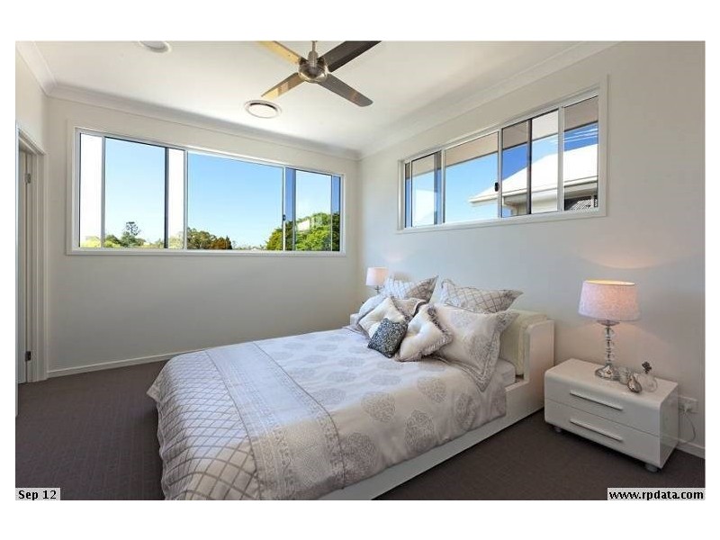 1/24 Bindaree Street, Greenslopes QLD 4120
