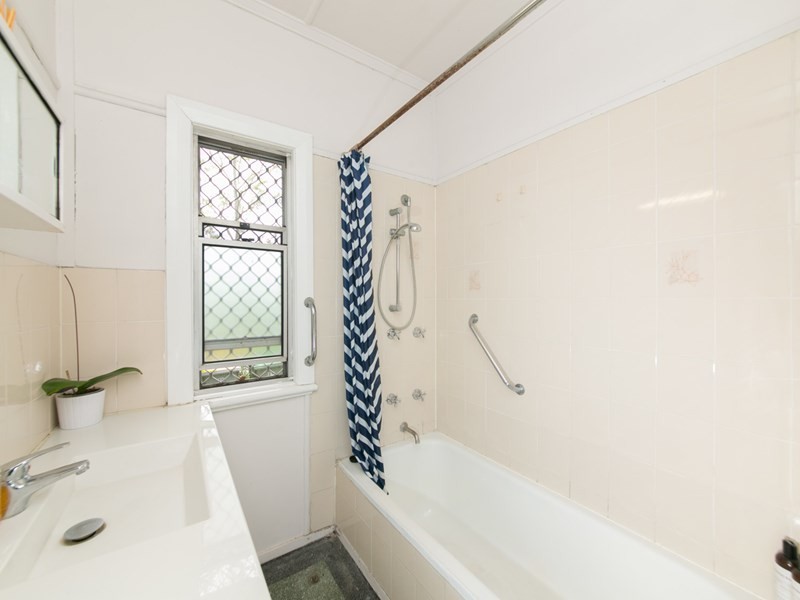 9 Clare Road, Rocklea QLD 4106