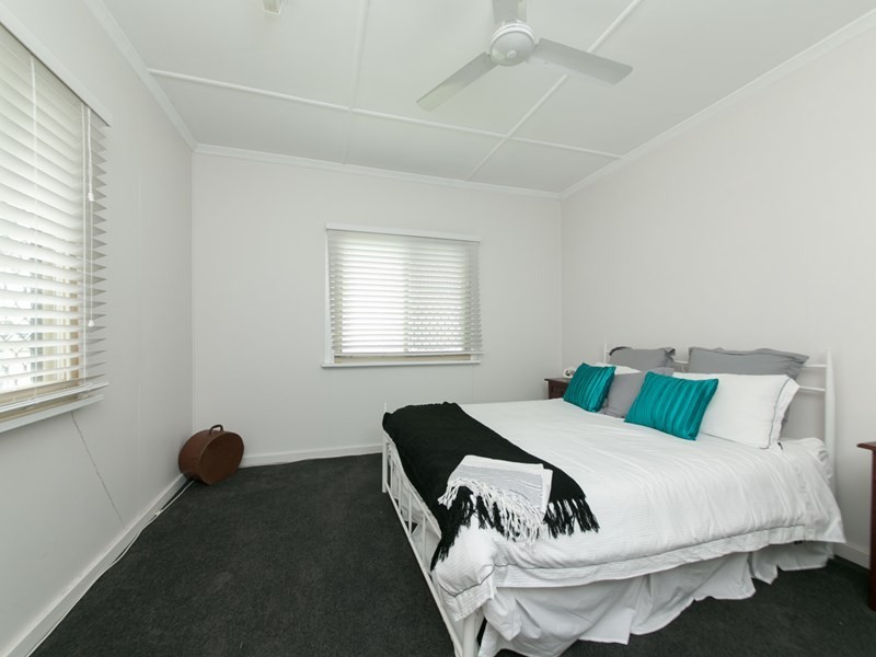 9 Clare Road, Rocklea QLD 4106