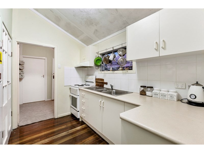 31 Waterview Avenue, Wynnum QLD 4178
