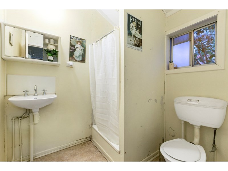 31 Waterview Avenue, Wynnum QLD 4178