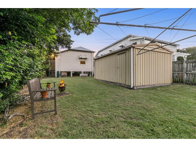 31 Waterview Avenue, Wynnum QLD 4178