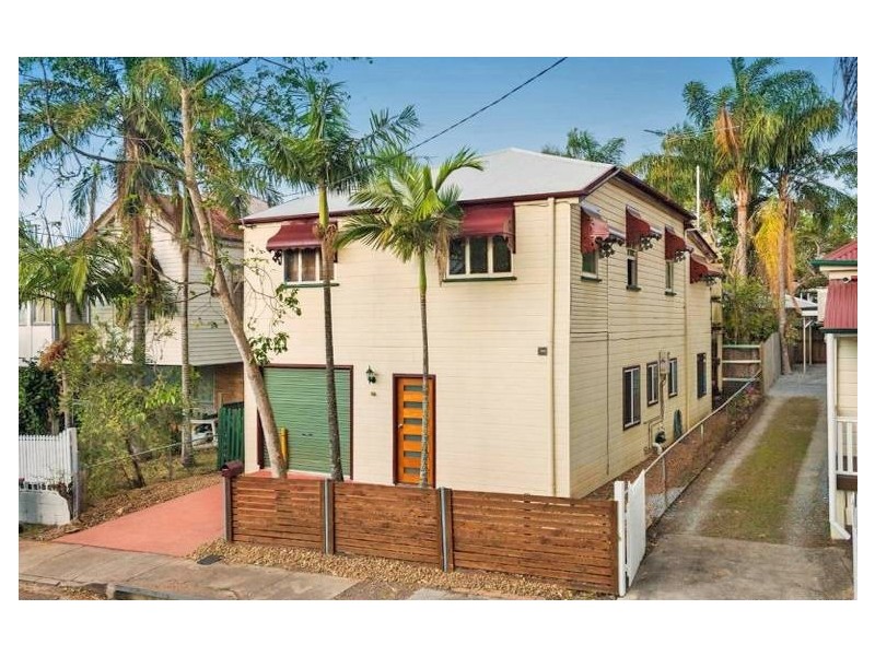 30 Flower Street, Woolloongabba QLD 4102