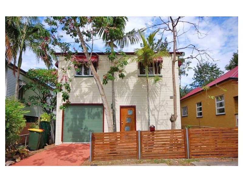 30 Flower Street, Woolloongabba QLD 4102
