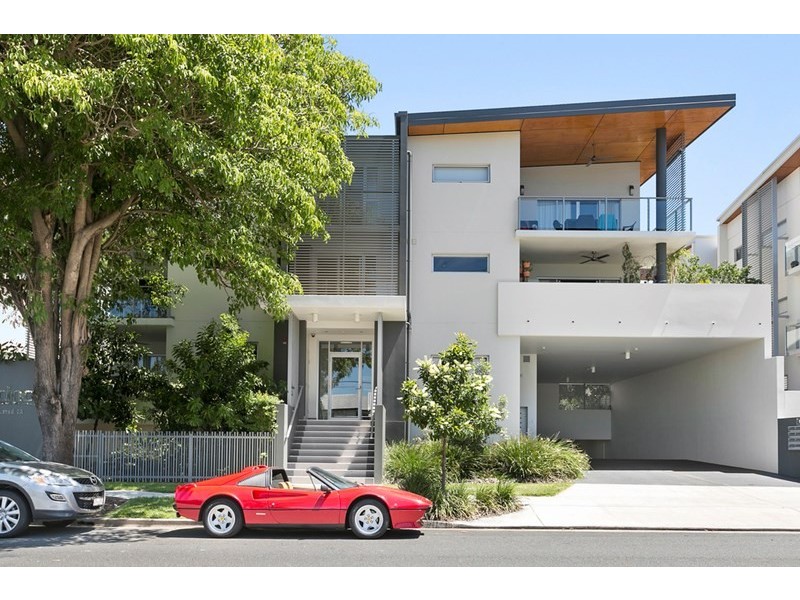 18/12 Barramul Street, Bulimba QLD 4171