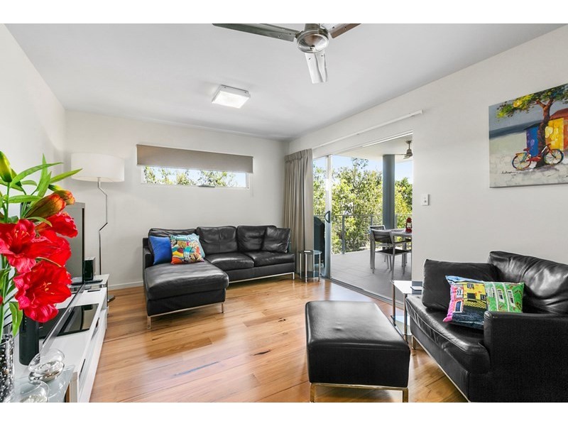 18/12 Barramul Street, Bulimba QLD 4171