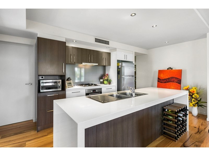 18/12 Barramul Street, Bulimba QLD 4171