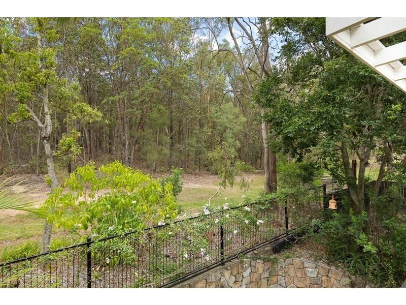 39 Paris Avenue, Morningside QLD 4170