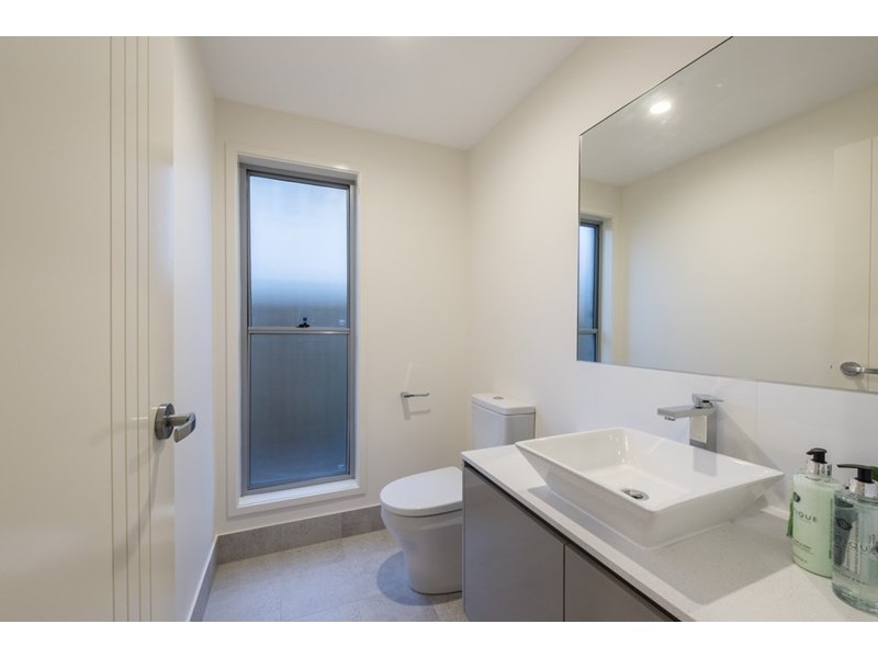 88 Stanley Road, Camp Hill QLD 4152