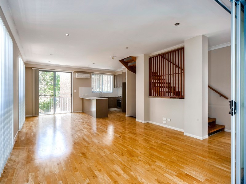 60 Dickson Street, Morningside QLD 4170