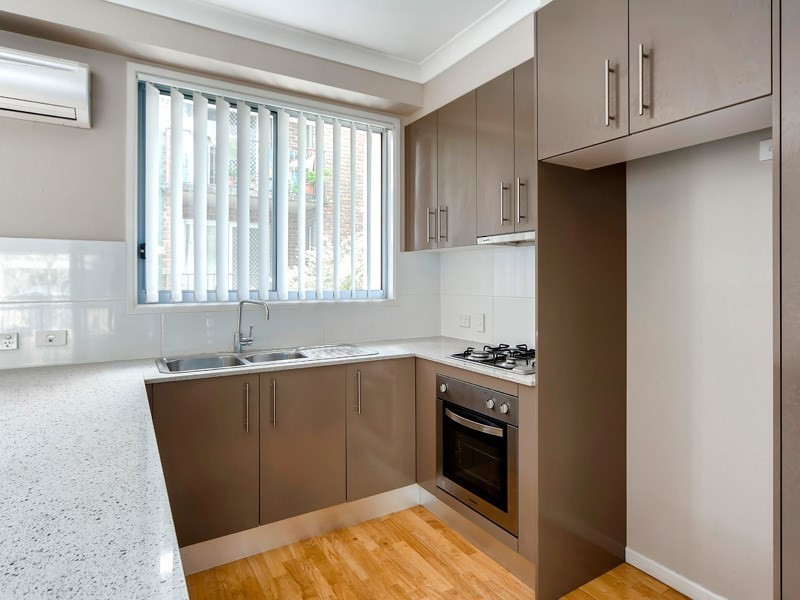 60 Dickson Street, Morningside QLD 4170