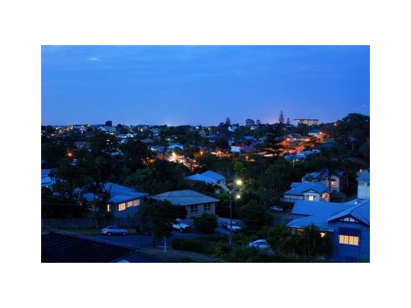 23 Thomson Street, Greenslopes QLD 4120