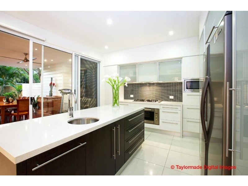 41 Harris Street, Hawthorne QLD 4171