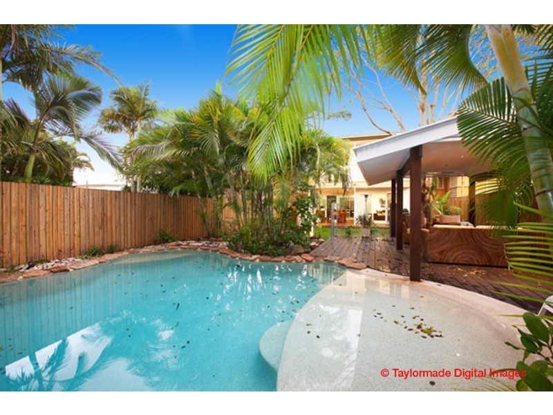 41 Harris Street, Hawthorne QLD 4171