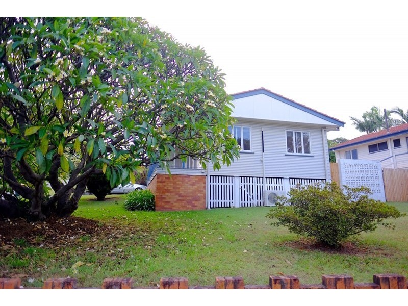 146 Fifth Avenue, Balmoral QLD 4171