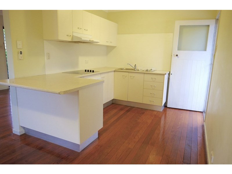 146 Fifth Avenue, Balmoral QLD 4171